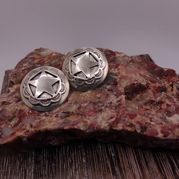 Sacajawea Navajo Star Sterling Silver Concho Earrings - Picture 5 of 5
